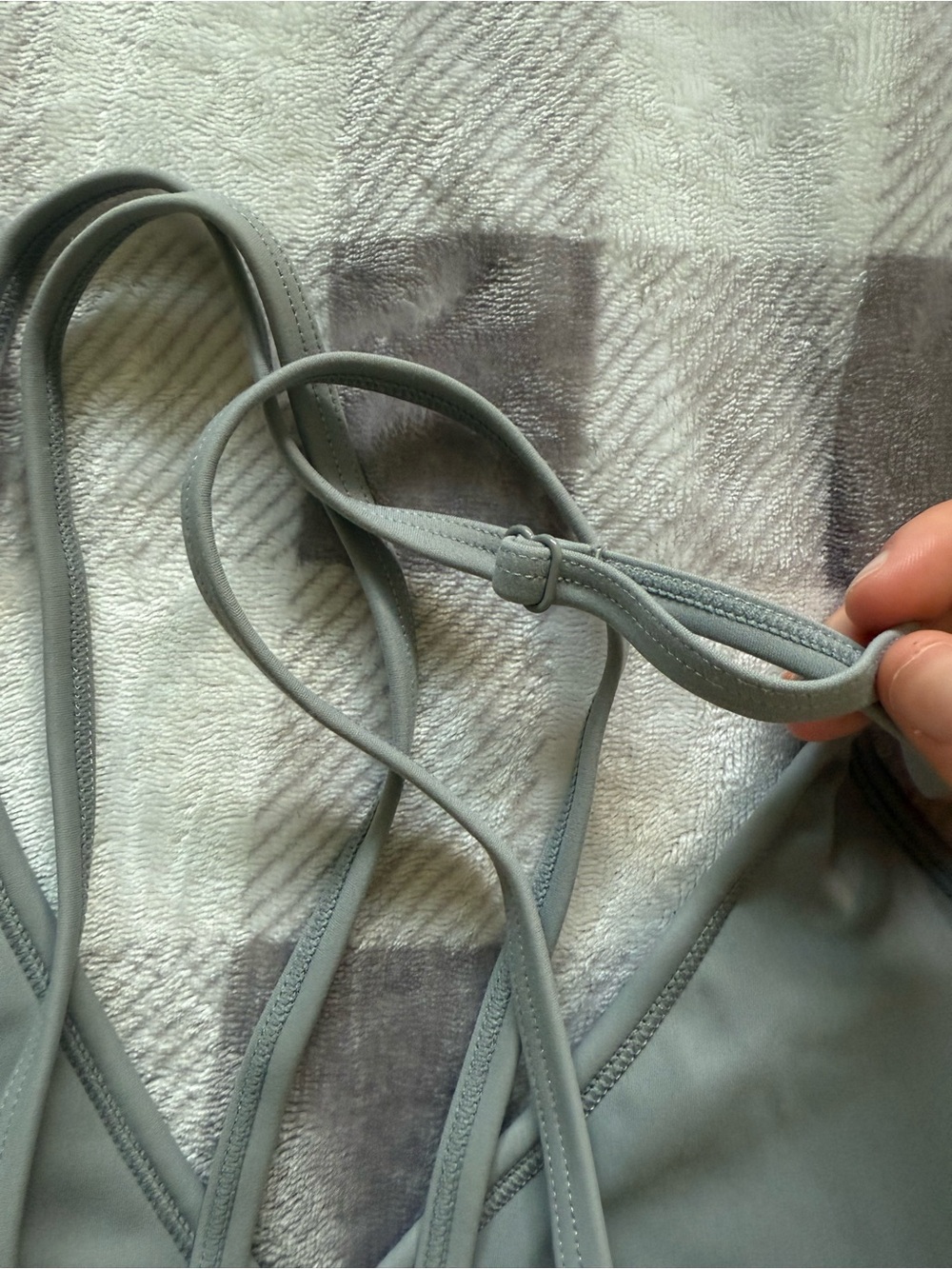 Minimal bra !! - Picture 5 of 7